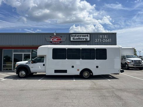 Used 2012 Ford F550 4x4 Regular Cab Super Duty w/ Payload Upgrade Pkg image 5