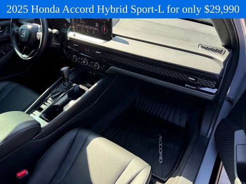 Used 2025 Honda Accord Sport image 8