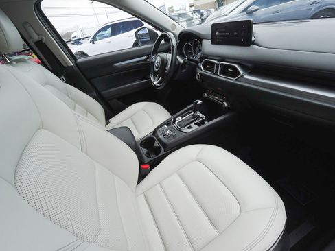 Used 2024 MAZDA CX-5 AWD 2.5 S w/ Preferred Package image 46