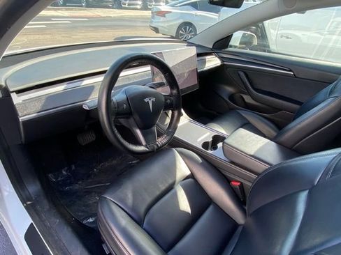 Used 2021 Tesla Model 3 Standard Range Plus image 14