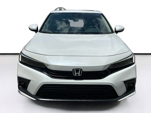 Used 2024 Honda Civic Touring image 2