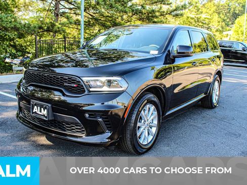 Used 2025 Dodge Durango GT RWD image 2