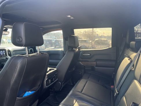 Used 2019 Chevrolet Silverado 1500 High Country w/ High Country Premium Package image 7