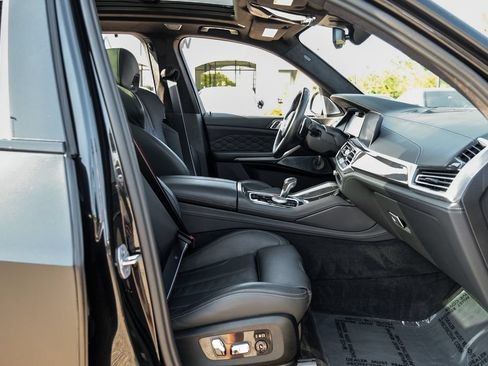 Used 2023 BMW X5 M w/ Competition Package AWD/4WD image 39