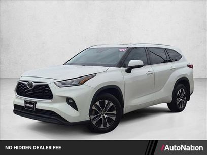Used 2020 Toyota Highlander XLE