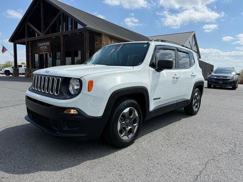 Used 2017 Jeep Renegade Sport w/ Power & Air Group image 2