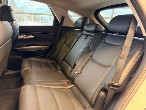 Used 2024 Genesis GV70 2.5T Select w/ Select Package image 12