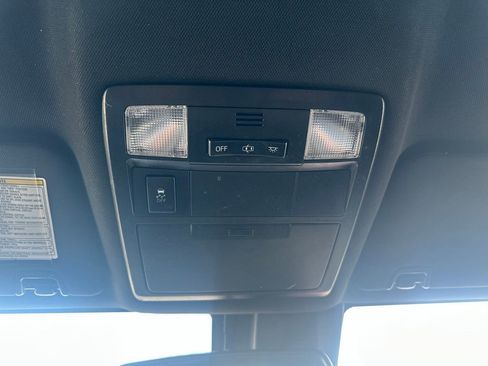 Used 2019 Toyota Tacoma TRD Sport image 23