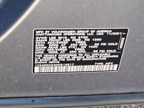 Used 2022 Volkswagen Atlas SEL R-Line image 38