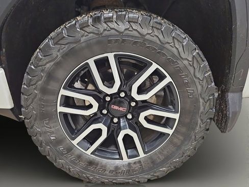 Used 2021 GMC Sierra 1500 AT4 image 24
