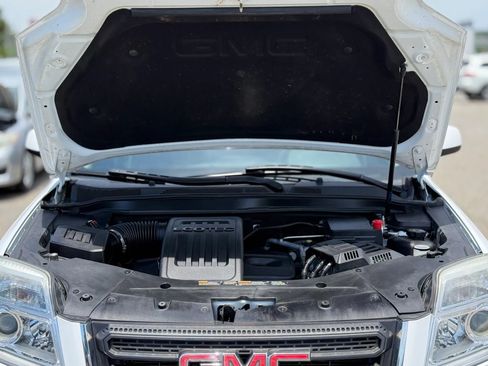Used 2017 GMC Terrain SLE FWD image 28