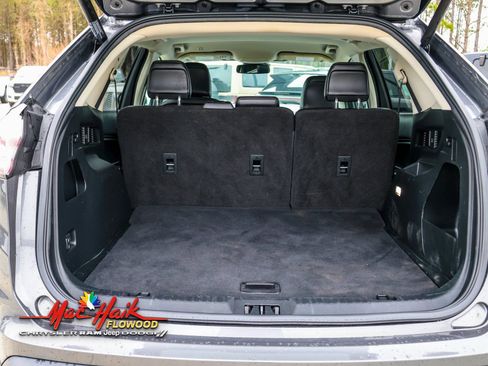 Used 2022 Ford Edge SEL w/ Convenience Package image 8