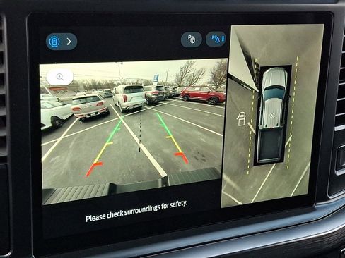 Used 2024 Ford F250 Lariat w/ Chrome Package image 19