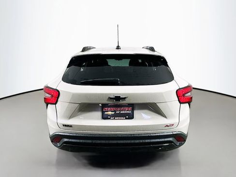 New 2026 Chevrolet Trax RS image 6