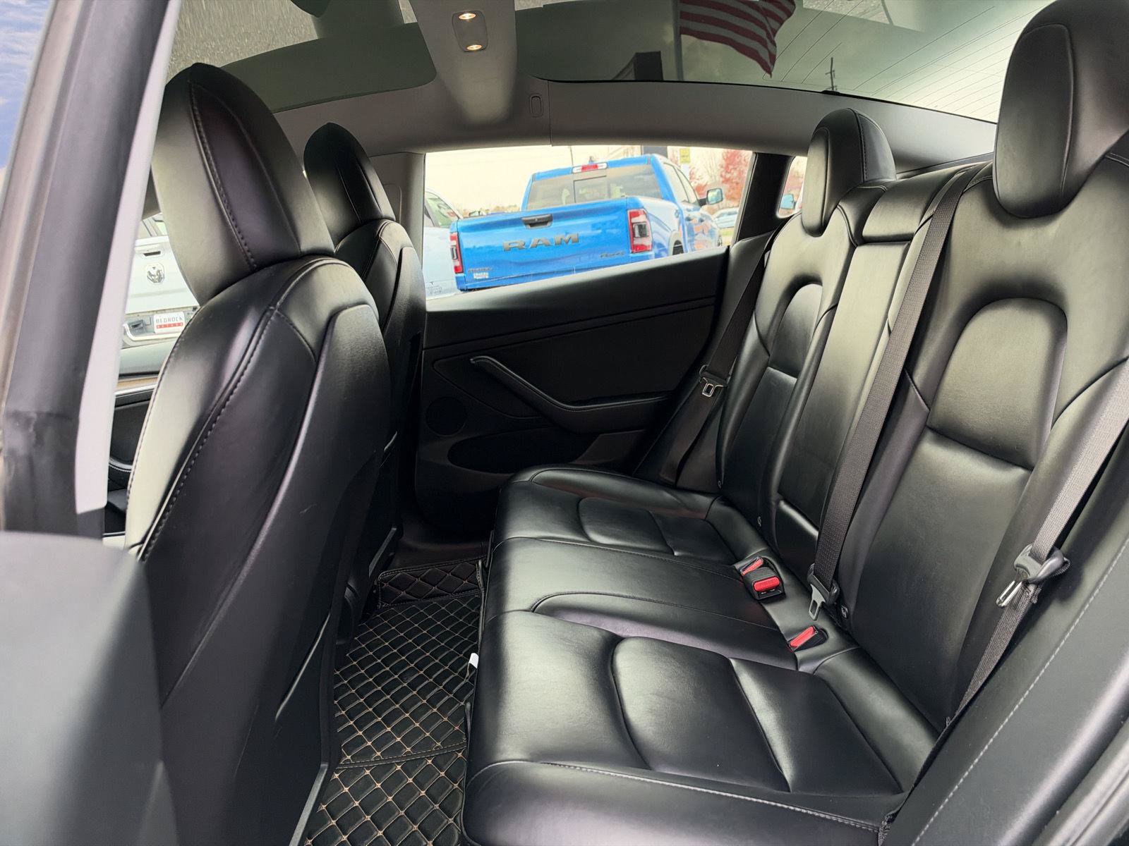 Used 2022 Tesla Model 3 Long Range AWD/4WD image 20