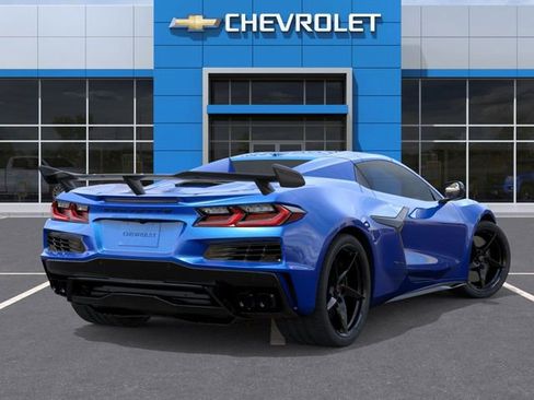 New 2026 Chevrolet Corvette E-Ray image 4