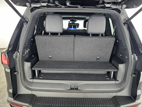 New 2026 Lexus LX 700h F Sport AWD/4WD image 15