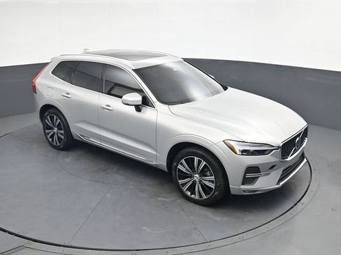 Used 2022 Volvo XC60 B5 Inscription w/ Protection Package Premier FWD image 22