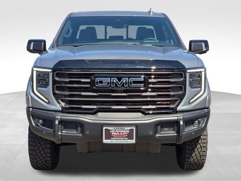New 2026 GMC Sierra 1500 AT4X w/ LPO, Black Badging Package AWD/4WD image 8