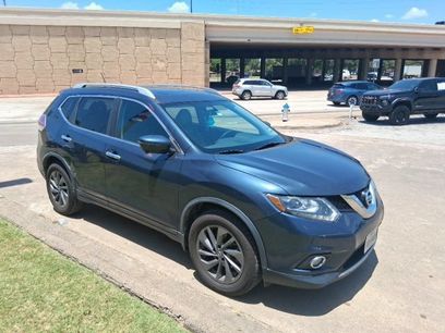 Used 2016 Nissan Rogue SL w/ SL Premium Package