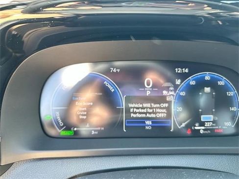 Certified 2025 Toyota Crown Nightshade image 16