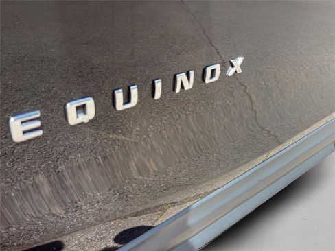 Used 2019 Chevrolet Equinox Premier AWD/4WD image 24