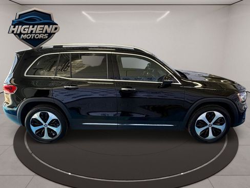 Used 2024 Mercedes-Benz GLB 250 4MATIC w/ Driver Assistance Package image 7