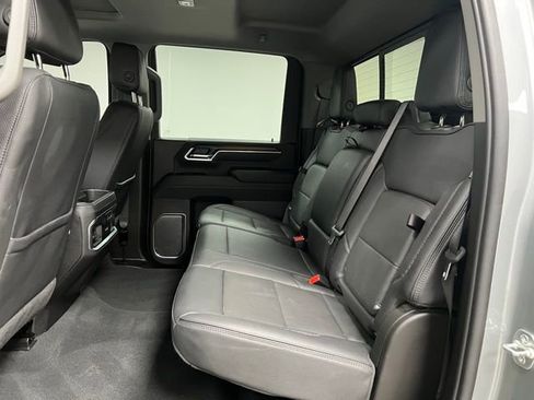 Used 2025 GMC Sierra 3500 Denali w/ Denali Reserve Package image 47