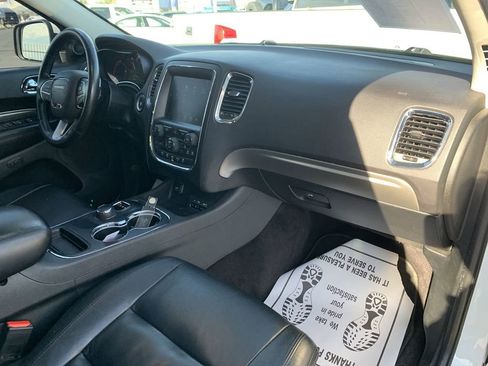 Used 2017 Dodge Durango GT image 27