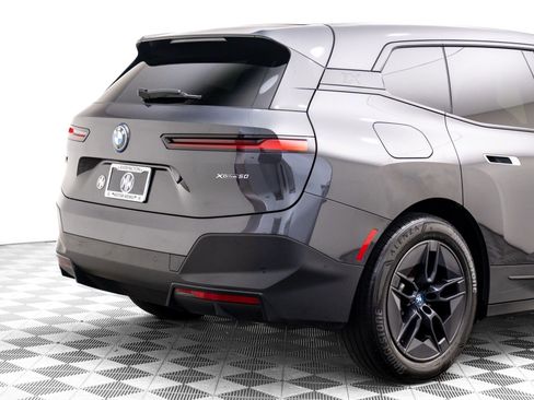 Used 2024 BMW iX xDrive50 w/ Convenience Package image 32