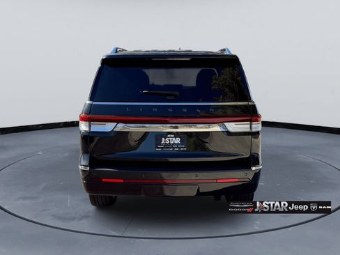 Used 2024 Lincoln Navigator Black Label AWD/4WD image 5