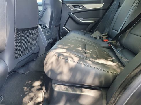 New 2026 Jaguar F-PACE R-Dynamic S image 6