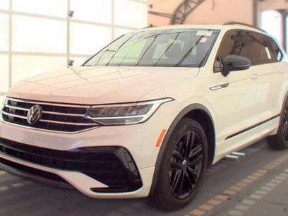 Used 2022 Volkswagen Tiguan SE R-Line