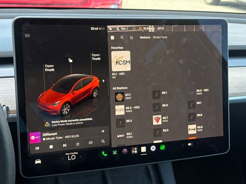 Used 2023 Tesla Model Y Long Range AWD/4WD image 26