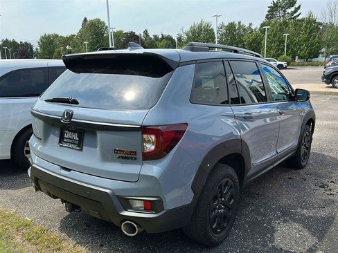 Used 2023 Honda Passport TrailSport image 14