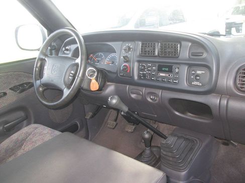 Used 1998 Dodge Ram 3500 Truck 4x4 Quad Cab image 27
