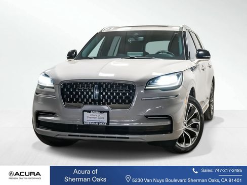 Used 2023 Lincoln Aviator Grand Touring w/ Class IV Trailer Tow Package image 1