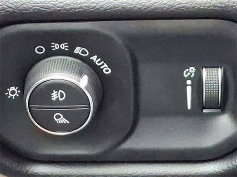 Used 2022 RAM 2500 Big Horn w/ Level C Equiment Group image 23