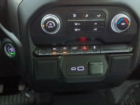 Used 2025 GMC Sierra 1500 Pro w/ Pro Value Package AWD/4WD image 15