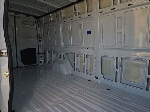 New 2026 Mercedes-Benz Sprinter 2500 image 15