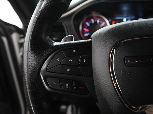 Used 2022 Dodge Challenger GT AWD/4WD image 19