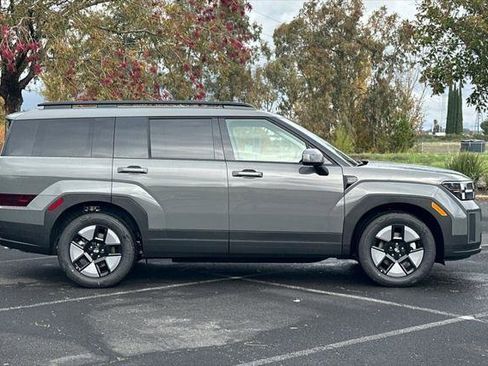 New 2026 Hyundai Santa Fe SEL image 3