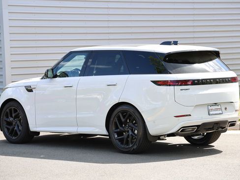New 2026 Land Rover Range Rover Sport Dynamic SE AWD/4WD image 2
