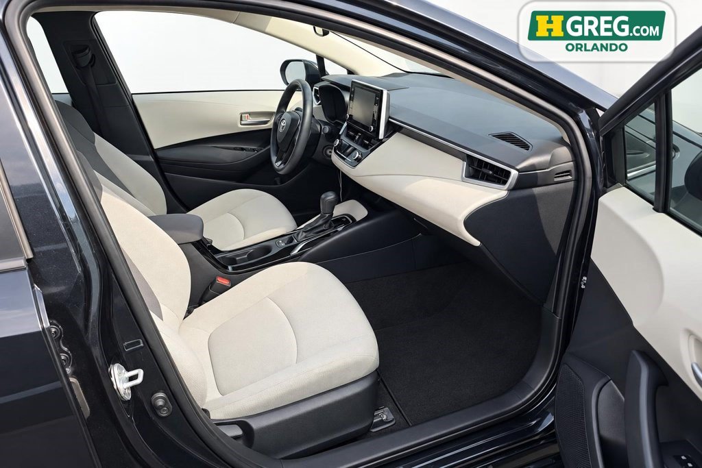 Used 2021 Toyota Corolla LE FWD image 11