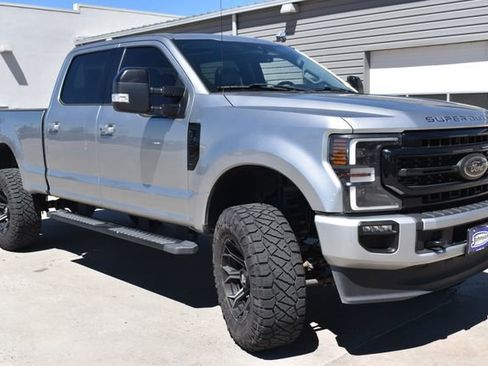 Used 2020 Ford F250 Lariat AWD/4WD image 3