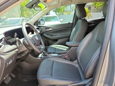 Used 2024 Buick Encore GX Sport Touring w/ Advanced Technology Package FWD image 15