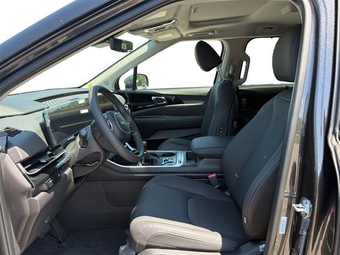 New 2026 Kia Carnival SX Prestige image 9