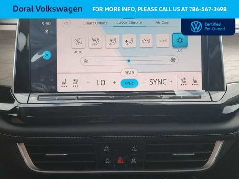 Certified 2024 Volkswagen Atlas SE w/ Black Wheel Package image 24