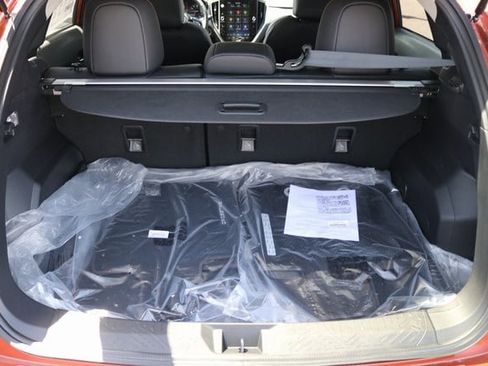 Used 2025 Subaru Crosstrek 2.5i Limited w/ Crosstrek Mirror Package image 13