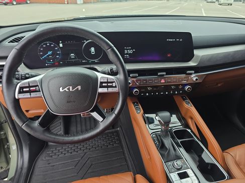 Used 2025 Kia Telluride SX Prestige X-Line AWD/4WD image 16